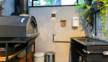 Casa à venda com 2 quartos, sendo 1 suíte,  no condomínio Cube Real Parque, São Paulo - SP