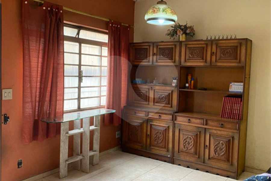 Casa à venda com 4 quartos, sendo 1 suíte, em Casa Verde, São Paulo, SP