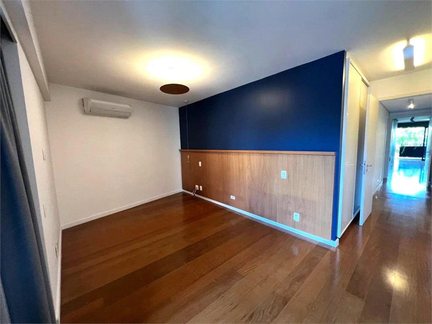 Apartamento à venda com 3 suítes em Jardim das Bandeiras, São Paulo, SP
