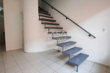 Casa em condomínio à venda com 2 quartos em Jardim Karolyne, Votorantim, SP