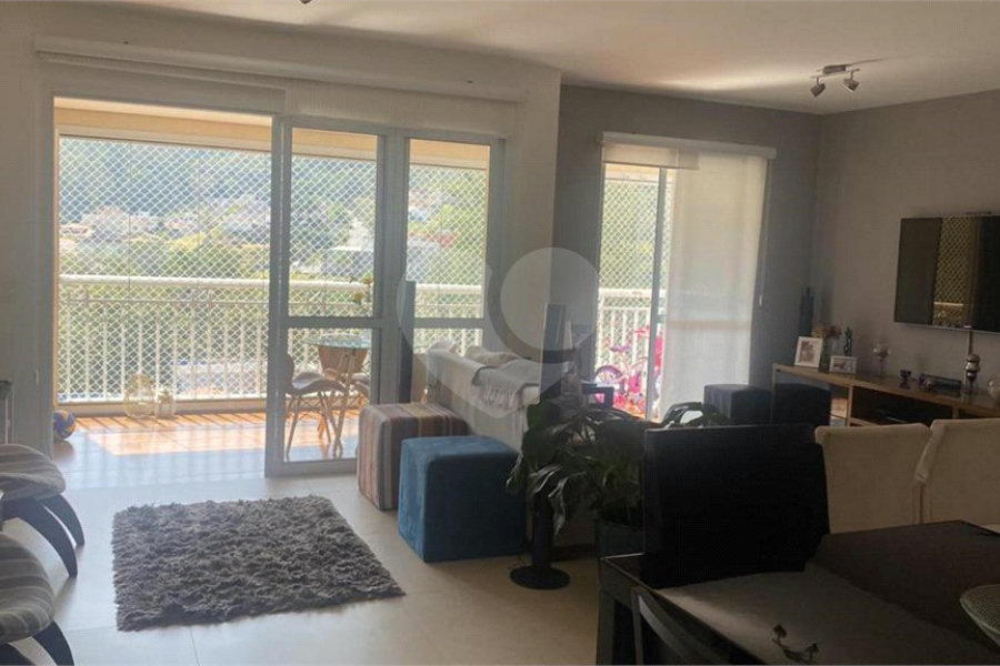 Apartamento à venda com 3 quartos, sendo 1 suíte, em Horto, São Paulo, SP