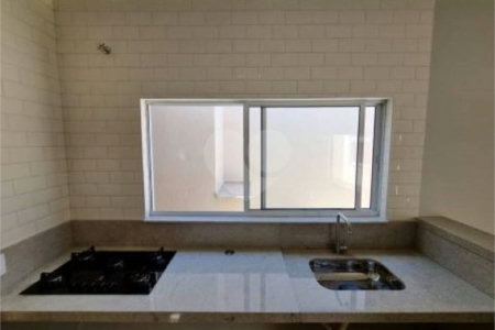 Casa à venda com 5 quartos, sendo 2 suítes,  em Vila Gonçalves, São Bernardo do Campo, SP