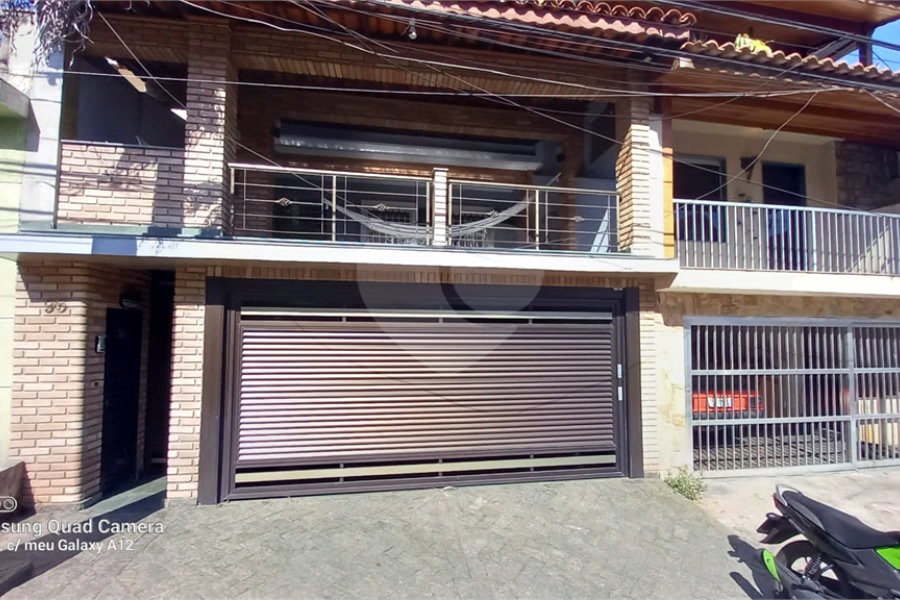 Sobrado à venda com 4 quartos, sendo 1 suíte, em Tremembé, São Paulo, SP
