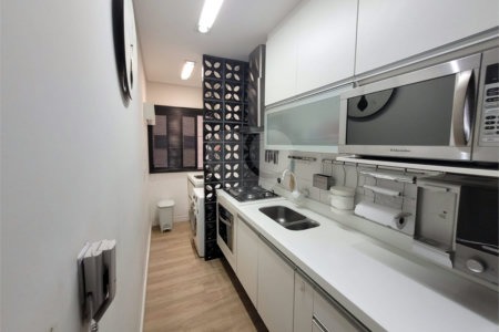 Apartamento à venda com 3 quartos, sendo 1 suíte, no Centro, Vinhedo, SP