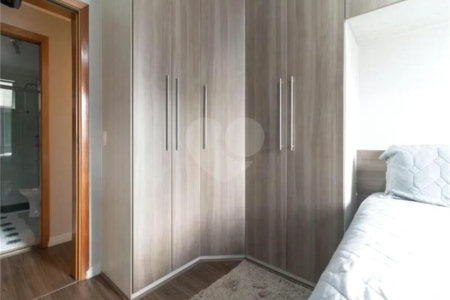 Apartamento à venda com 3 quartos, sendo 1 suíte, em Vila Mariana, São Paulo, SP