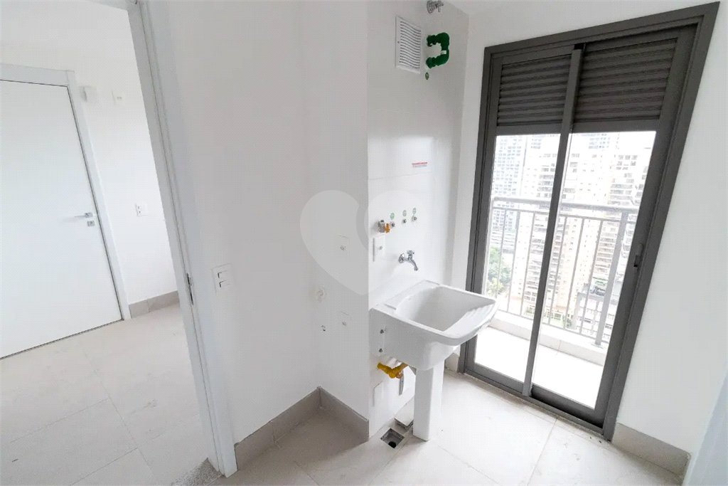 Apartamento à venda com 3 suítes em Brooklin Paulista, São Paulo, SP