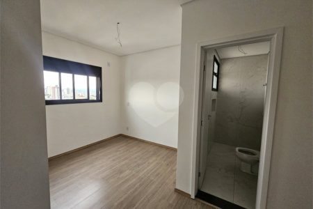 Apartamento à venda com 3 suítes em Vila Lucy, Sorocaba, SP