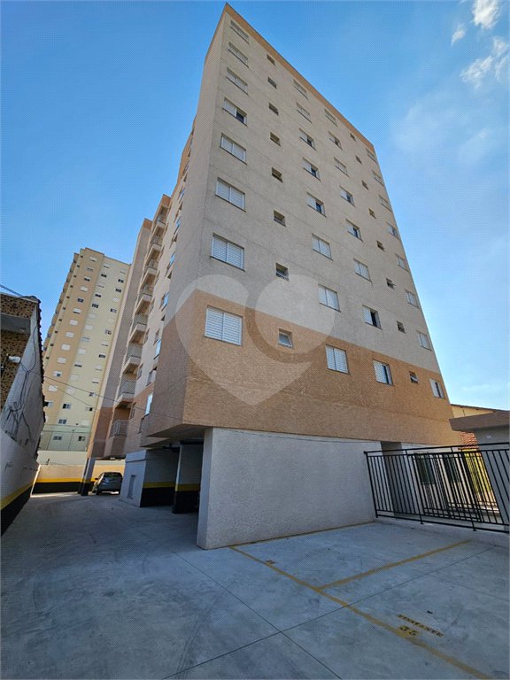 Apartamento à venda com 2 quartos, sendo 1 suíte, em Vila Galvão, Guarulhos, SP