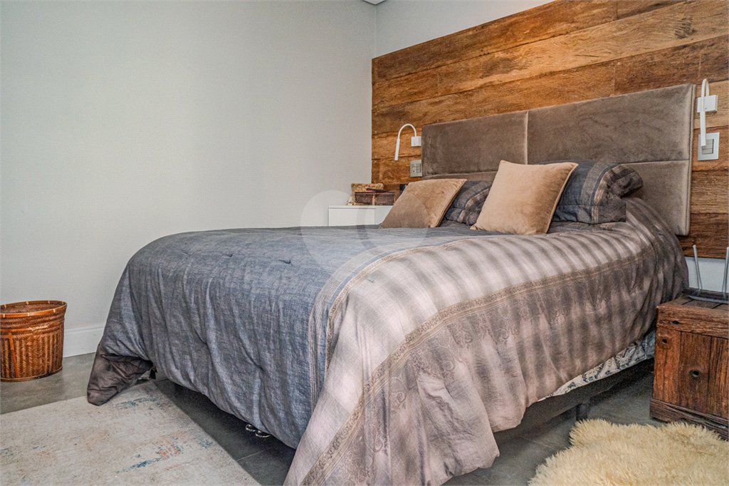 Apartamento à venda com 4 quartos, sendo 3 suítes, em Perdizes, São Paulo, SP