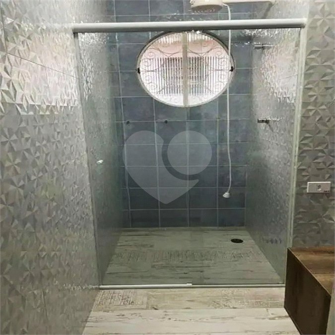 Sobrado à venda com 3 quartos, sendo 1 suíte, em Vila Constança, São Paulo, SP
