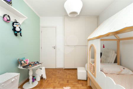 Apartamento à venda com 2 quartos, sendo 1 suíte, em Campo Belo, São Paulo, SP