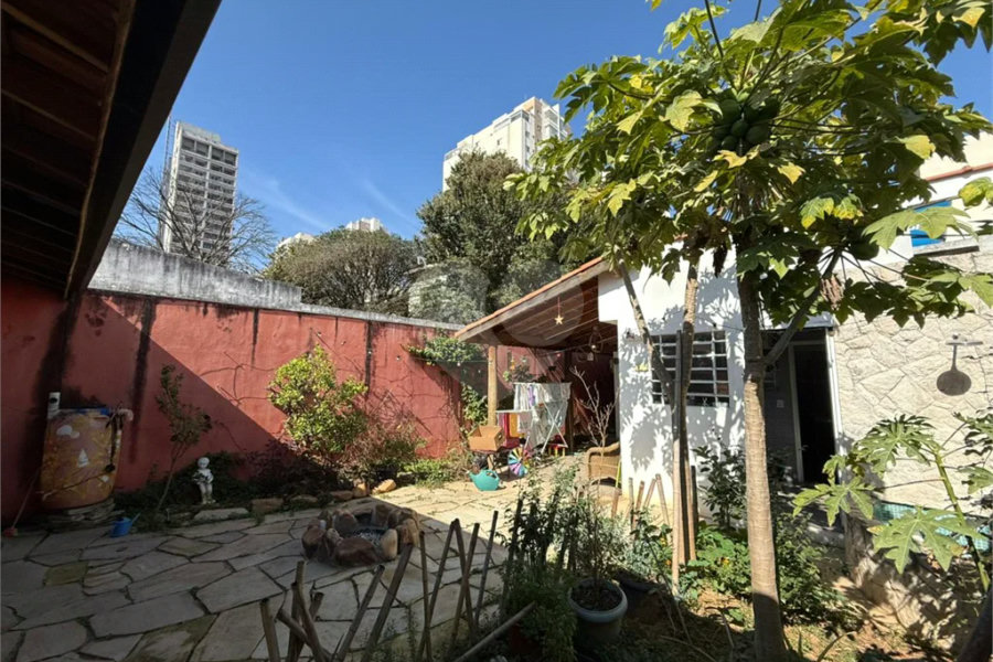 Casa à venda com 3 quartos, sendo 1 suíte, em Ipiranga, São Paulo, SP