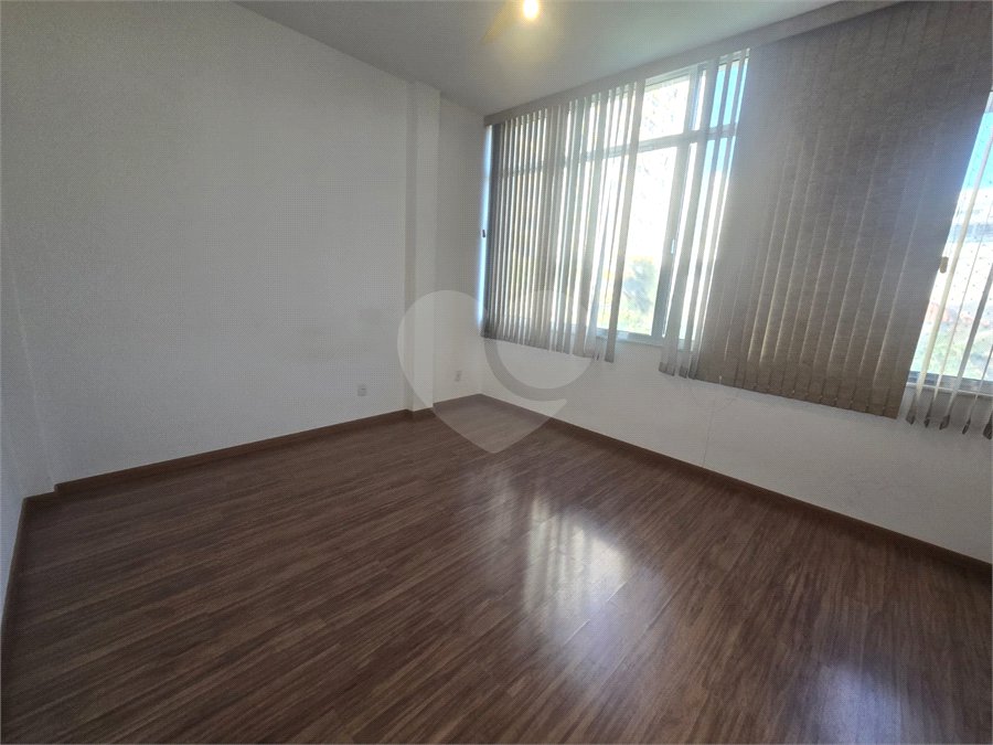 Apartamento à venda com 3 quartos, sendo 1 suíte,  em Tijuca, Rio de Janeiro, RJ