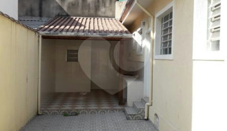 Sobrado à venda com 4 quartos, sendo 2 suítes,  em Santana, São Paulo, SP