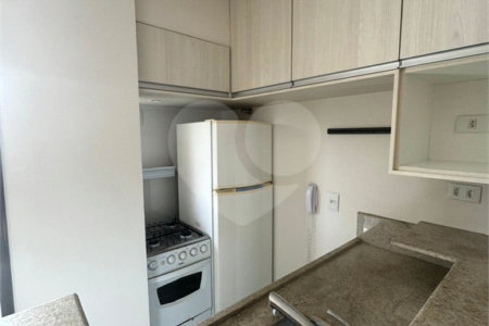 Apartamento à venda com 1 quarto em Vila Suzana, São Paulo, SP