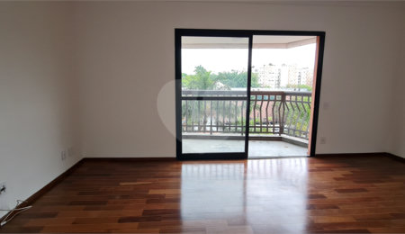 Apartamento para alugar com 3 quartos, sendo 1 suíte,  em Chácara Santo Antônio, São Paulo, SP