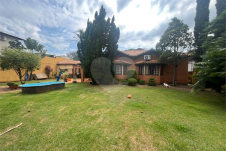 Casa à venda com 3 quartos, sendo 1 suíte, em Parque Santa Marta, São Carlos, SP