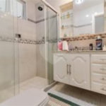 Apartamento à venda com 5 quartos, sendo 1 suíte,  em Copacabana, Rio de Janeiro, RJ