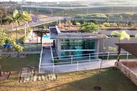 Casa à venda com 3 suítes no condomínio Residencial Central Parque, Salto - SP