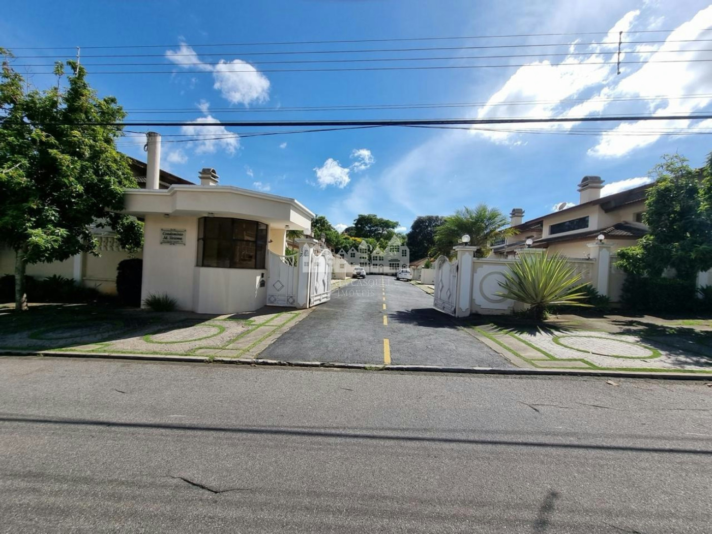 Casa para alugar com 3 suítes em Vila Santista, Atibaia, SP