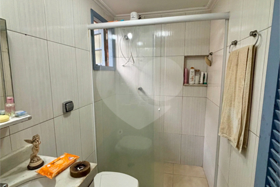 Sobrado à venda com 6 quartos, sendo 5 suítes, em Tremembé, São Paulo, SP