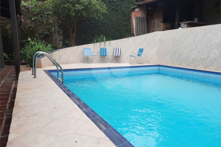 Casa Térrea à venda com 3 quartos, sendo 2 suítes,  em Jardim Marajoara, São Paulo, SP