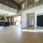 Casa à venda com 4 suítes, no condomínio Villa dos Pinheiros, Indaiatuba - SP