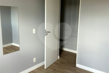 Apartamento à venda com 2 quartos em Vila Sonia, Valinhos, SP