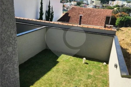 Casa à venda com 3 quartos, sendo 1 suíte, em Jardim Paulista, Atibaia, SP