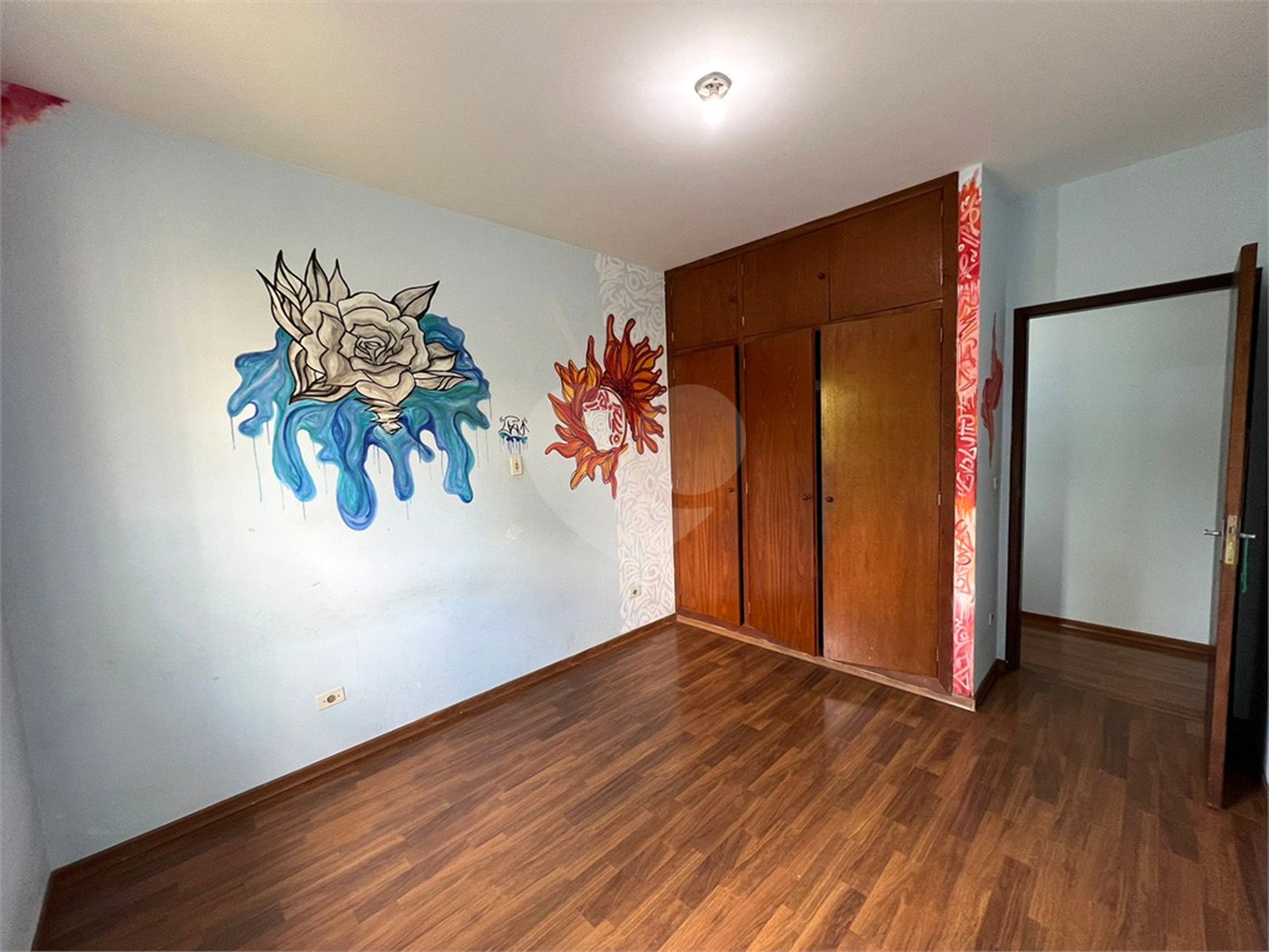 Casa à venda com 3 quartos, sendo 1 suíte, em Vila Aurora, Indaiatuba, SP