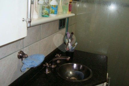 Sobrado à venda com 4 quartos, sendo 2 suítes, em Santa Teresinha, São Paulo, SP