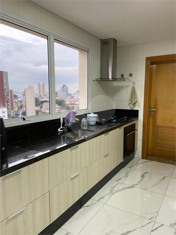 Apartamento à venda com 3 suítes em Vila Bastos, Santo André, SP