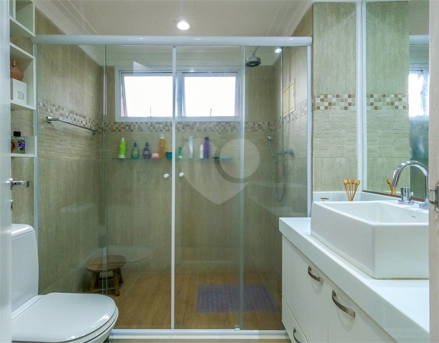 Apartamento à venda com 3 suítes em Vila Dom Pedro I, São Paulo, SP