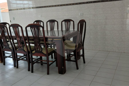 Sobrado à venda com 3 quartos, sendo 1 suíte, em Ressaca, Atibaia, SP