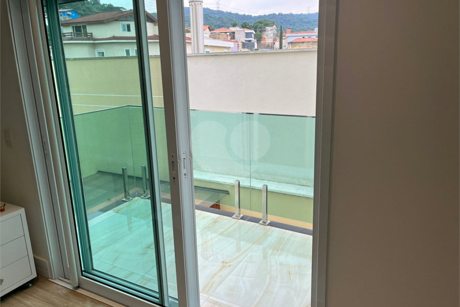 Casa à venda com 5 suítes no condomínio Mirante do Horto, São Paulo - SP