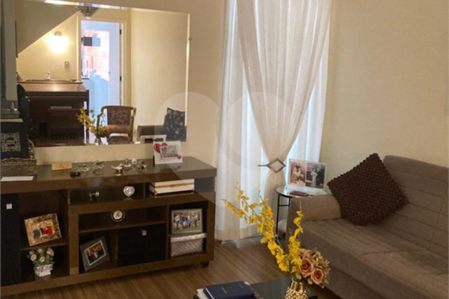 Sobrado à venda com 2 quartos em Vila Nova Mazzei, São Paulo, SP