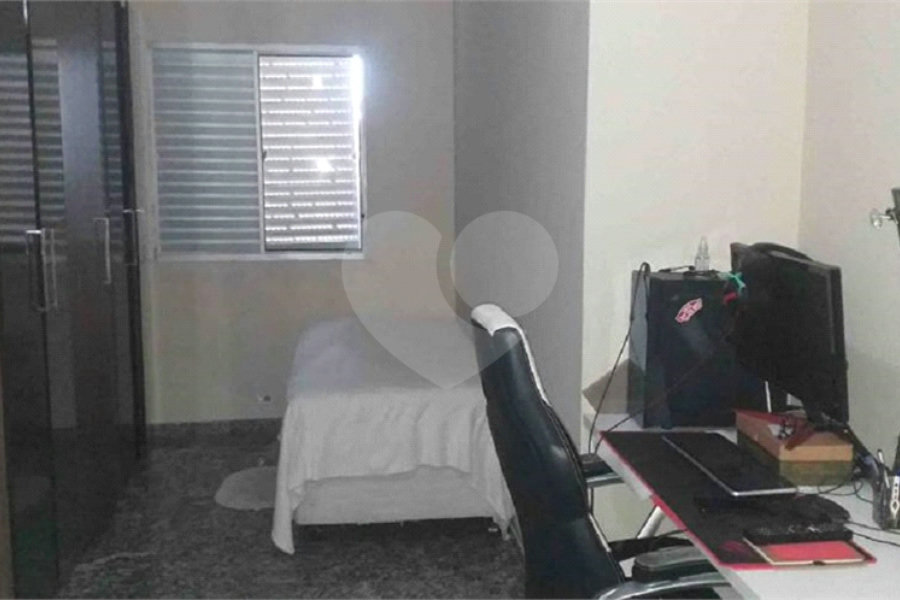 Sobrado à venda com 3 quartos em Água Fria, São Paulo, SP