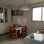 Apartamento à venda com 3 quartos, sendo 1 suíte, no Centro, Araraquara, SP