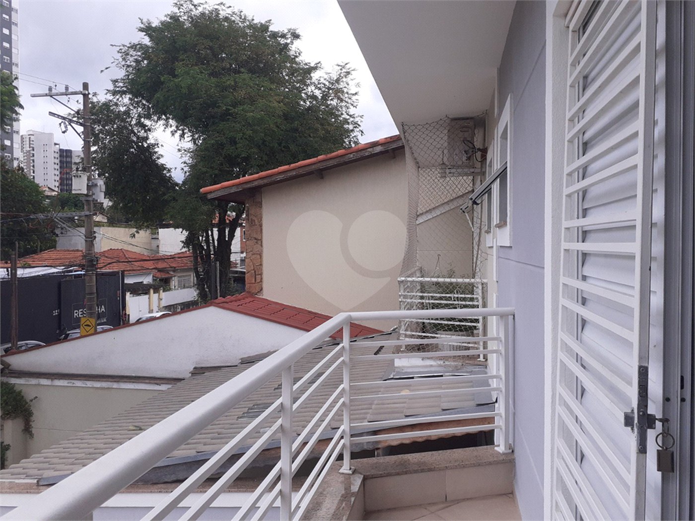 Sobrado à venda com 3 suítes em Vila Vitório Mazzei, São Paulo, SP