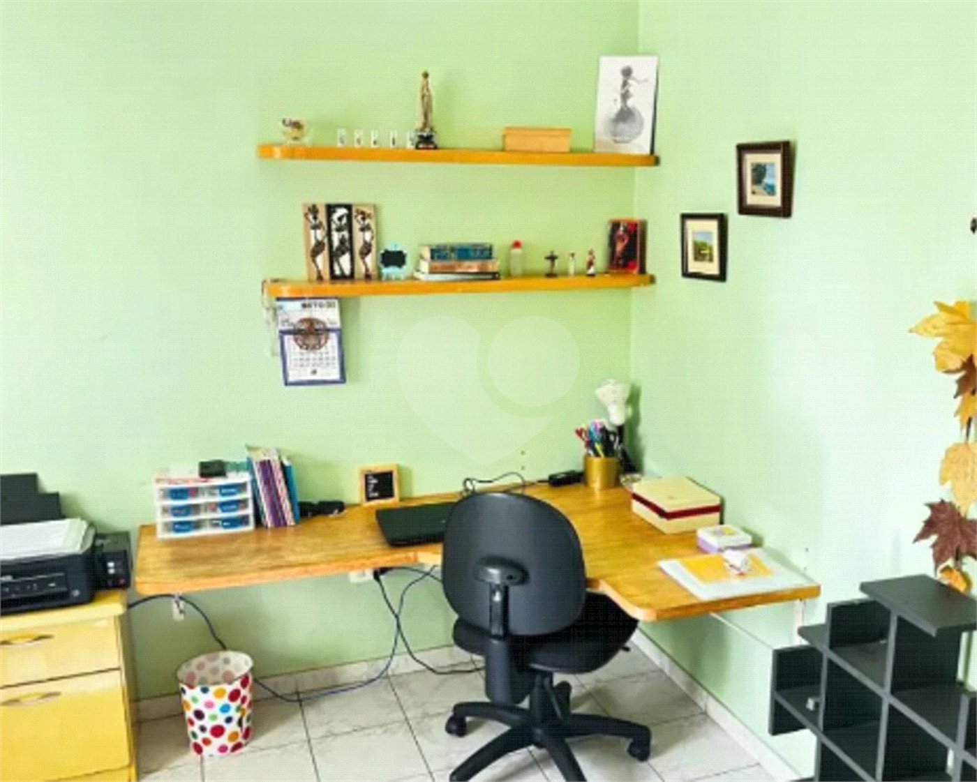 Sobrado à venda com 5 quartos, sendo 1 suíte,  em Tremembé, São Paulo, SP