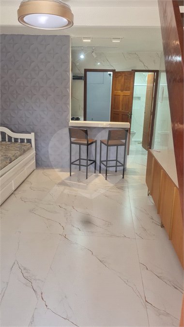 Casa em condomínio à venda com 2 quartos, sendo 1 suíte,  em Ogiva, Cabo Frio, RJ