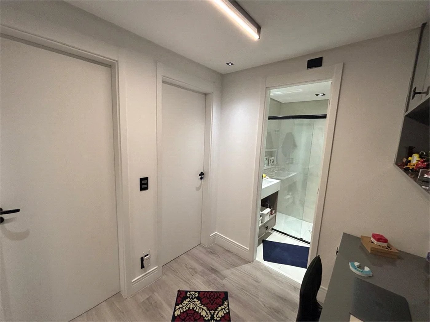 Apartamento à venda com 4 quartos, sendo 1 suíte, em Jardim Vazani, São Paulo, SP
