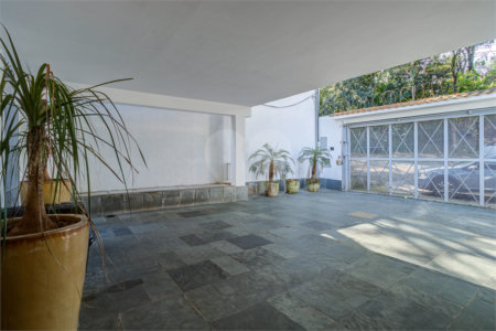 Casa de Vila à venda com 4 quartos, sendo 2 suítes,  em Jardim Marajoara, São Paulo, SP