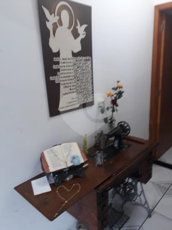 Casa à venda com 2 quartos em Vila Vitório Mazzei, São Paulo, SP