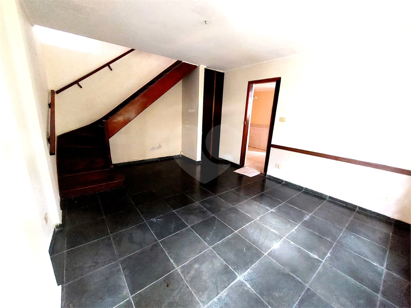 Sobrado à venda com 3 quartos, sendo 1 suíte, em Lapa, São Paulo, SP