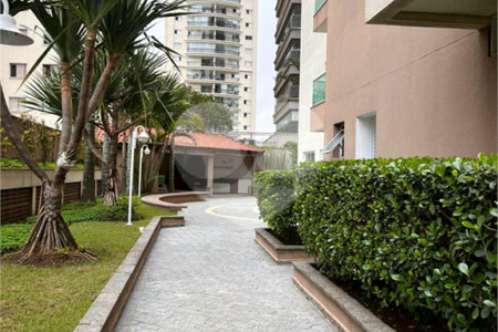 Apartamento à venda com 2 quartos, sendo 1 suíte, em Vila Gumercindo, São Paulo, SP
