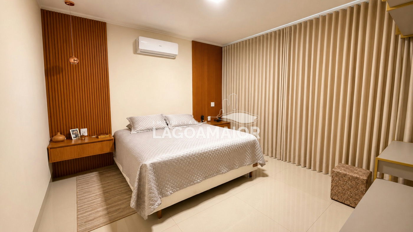 Casa à venda com 4 quartos, sendo 4 suítes, no condomínio Residencial Villa Dumont, Três Lagoas - MS