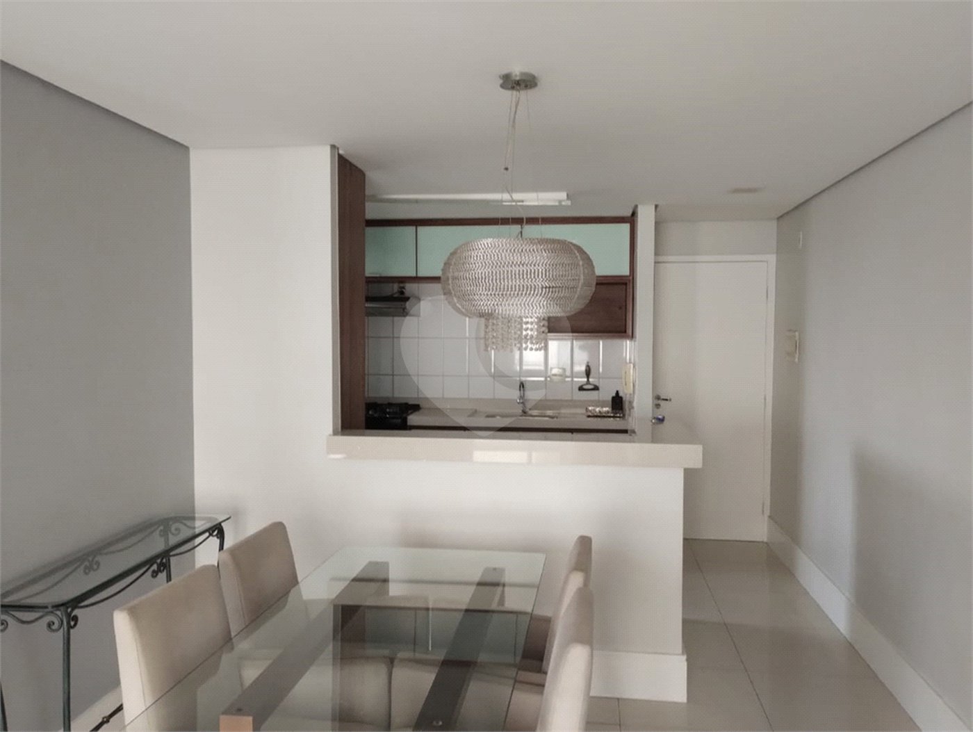 Apartamento para alugar com 2 quartos, sendo 1 suíte, em Vila Invernada, São Paulo, SP