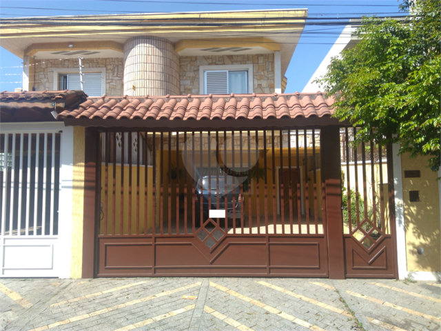 Sobrado à venda com 4 quartos, sendo 3 suítes,  em Pirituba, São Paulo, SP