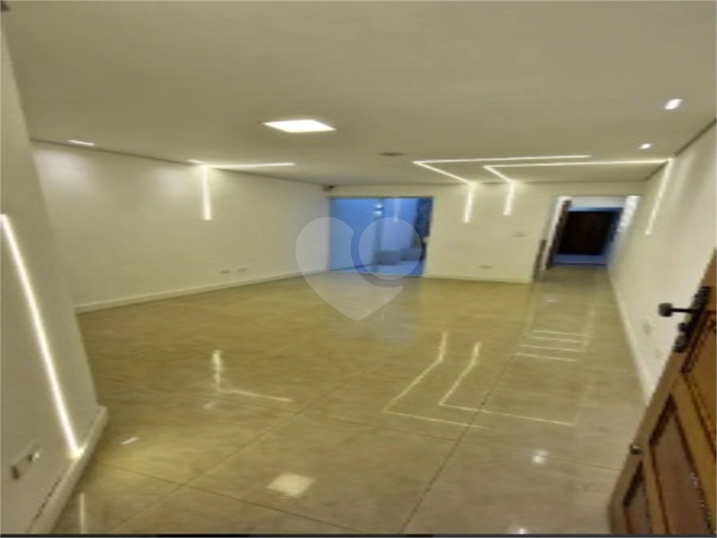 Sobrado à venda com 3 suítes em Vila Aricanduva, São Paulo, SP